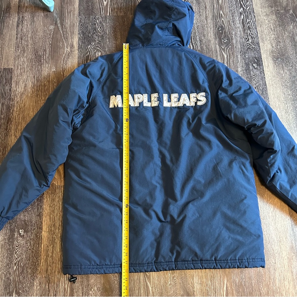Vintage Puma NHL Toronto Maple Leaf Winter Hooded Jacket Size Large Read - Picture 13 of 15